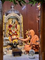 Jalabhisheka and Shodashopachar Puja by HH Swamiji at Shri Shivakrishna Mandir, Hubballi (26 Feb 2025)